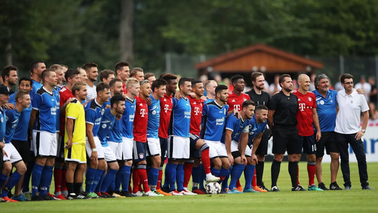  草根球队圆梦记，业余选手击败职业队