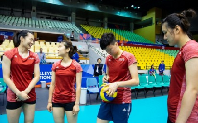  法网青少年组黑马突围，本土小将首夺桂冠