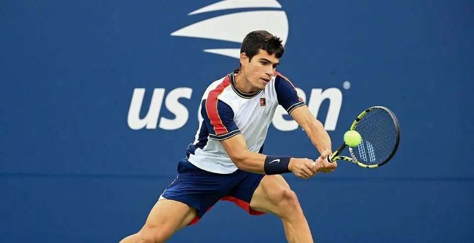  阿尔卡拉斯首夺大满贯创造历史