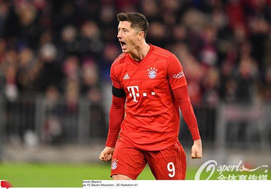  德甲射手王争霸，莱万梅开二度助拜仁